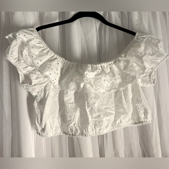 White Eyelet Ruffle Crop Top - Picture 1 of 3
